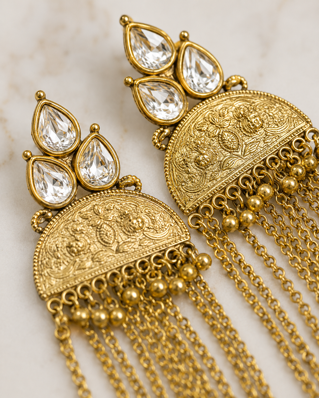 Antique Gold Kundan Tassel Chain Earrings close-up kundan and engraving detail